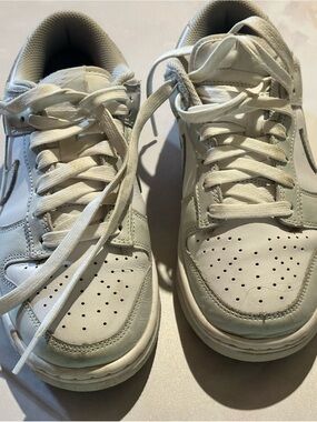 Womens Nike Low Dunk White/Off-White Leather Sneakers